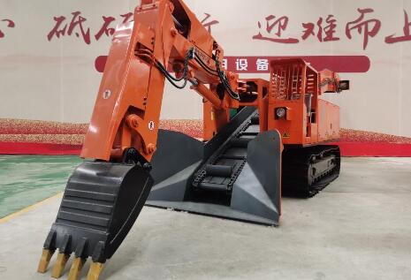 履帶式扒渣機(jī)的特點(diǎn)是什么呢？這五點(diǎn)了解下！